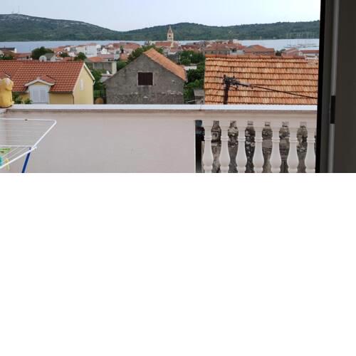 Apartments with a parking space Pirovac, Sibenik - 15271