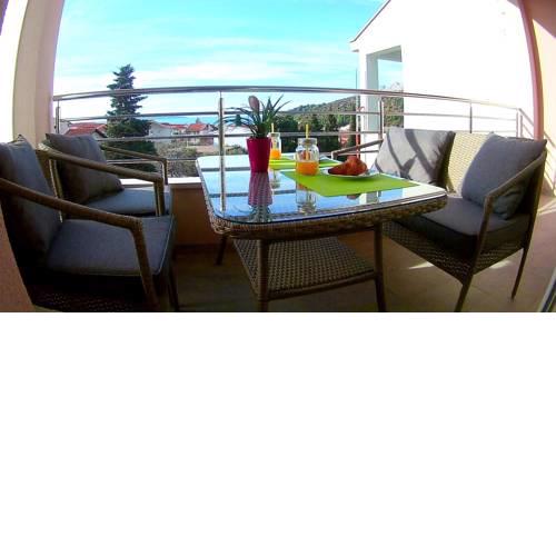 Apartments with a parking space Podaca, Makarska - 15475