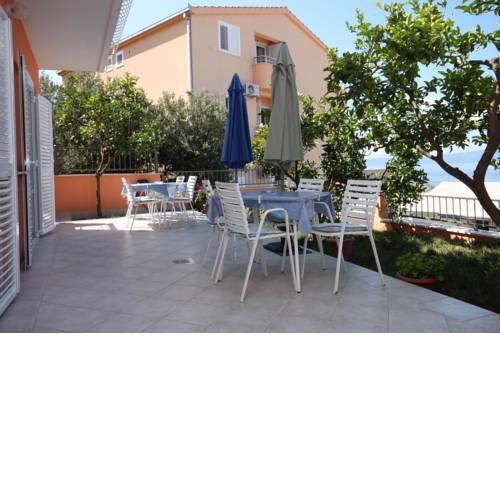 Apartments with a parking space Podgora, Makarska - 6911