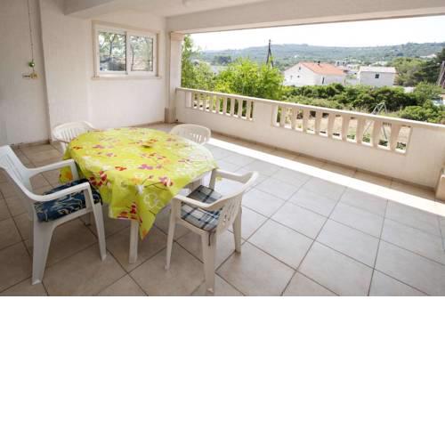 Apartments with a parking space Povlja, Brac - 759