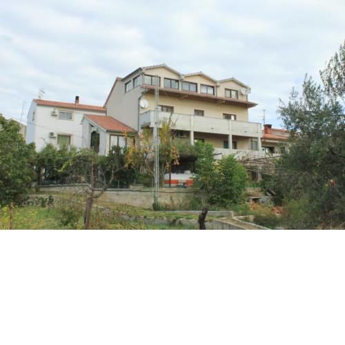 Apartments with a parking space Premantura, Medulin - 7443