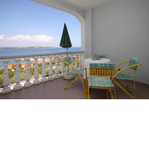 Apartments with a parking space Sali, Dugi otok - 8152