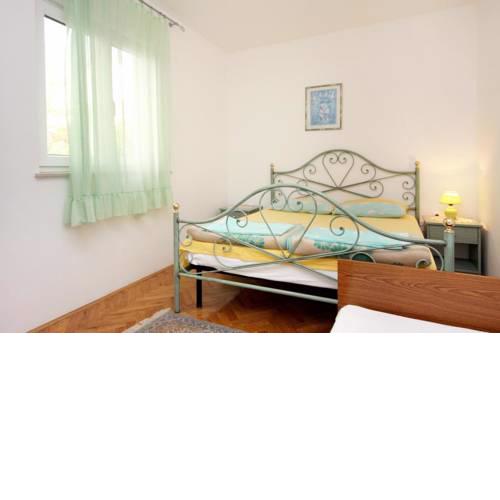 Apartments with a parking space Selce, Crikvenica - 2383
