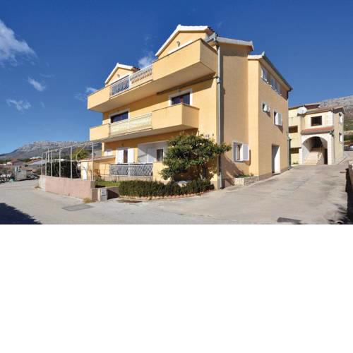 Apartments with a parking space Solin, Split - 14251
