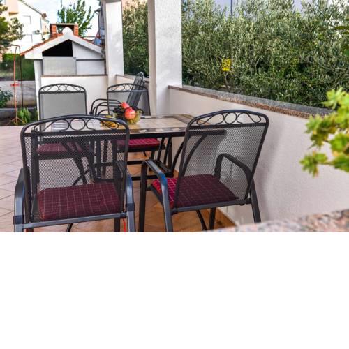 Apartments with a parking space Srima - Vodice, Vodice - 5742