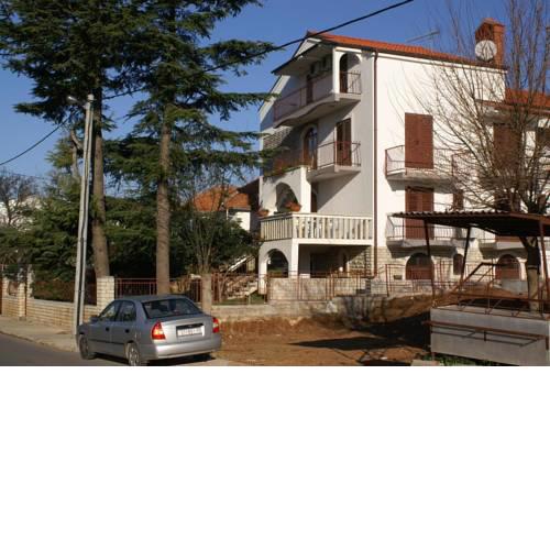 Apartments with a parking space Sveti Filip i Jakov, Biograd - 4299