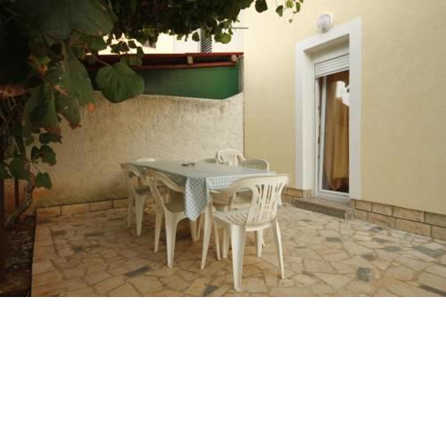 Apartments with a parking space Valbandon, Fazana - 7352