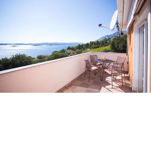 Apartments with a swimming pool Mokalo, Peljesac - 639