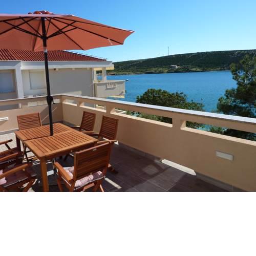 Apartments with sea view A-Z
