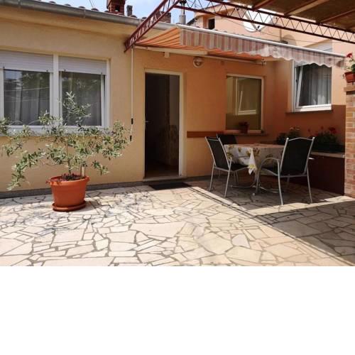 Apartments with WiFi Pula - 17014