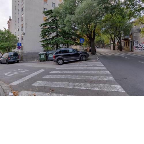 Apartments with WiFi Rijeka - 17401