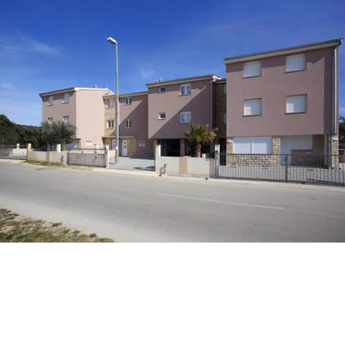 Apartments Žal