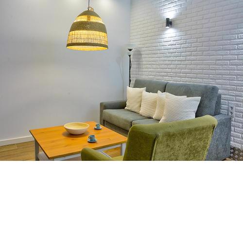 APARTSUITE B&R TRIANA ARELLANO