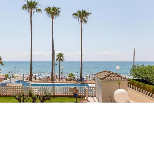 ApartUP La Concha Beachfront II