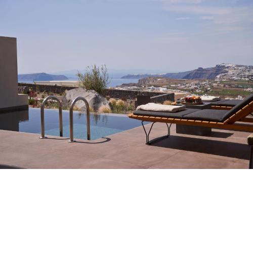 Apikia Santorini