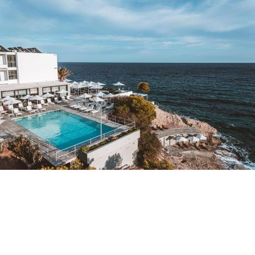 Apollo Resort