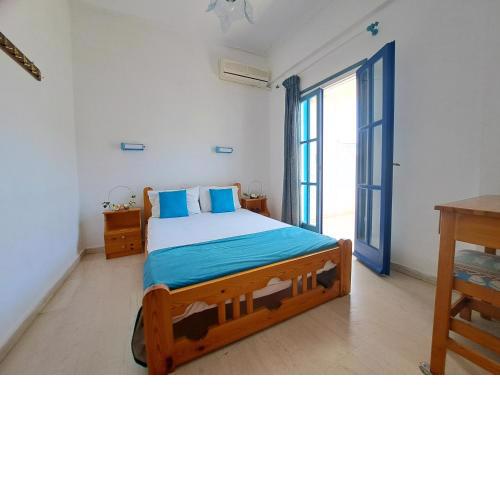 Apollonia Apartments