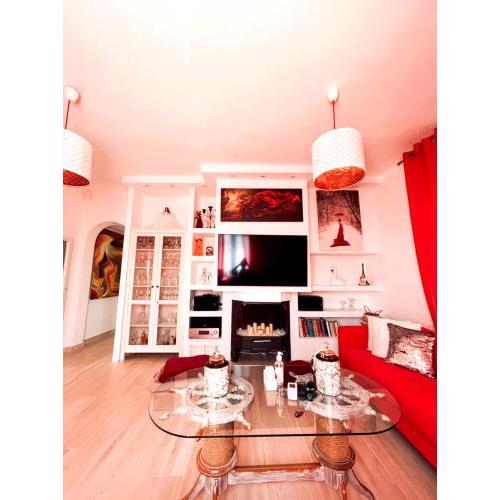 Apostolis House