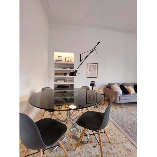 APPARTAMENTO DI CHARME dal design prestigioso