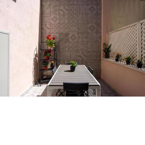 Appartamento elegante con terrazzino nel centro di Napoli