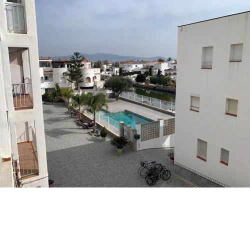 Appartement avec piscine Empuriabrava