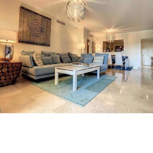 Appartement luxueux, piscine, padel et golf de Doña Julia