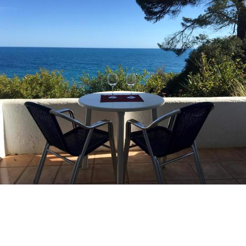 APPARTEMENTS MÉDITERRANÉENS avec piscine