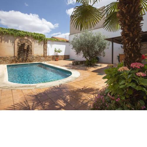 Appealing Cottage in Ciudad Real with Private Pool