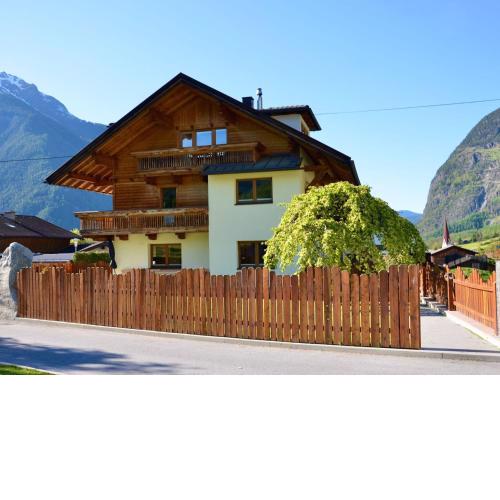 Appealing holiday home in Umhausen with balcony