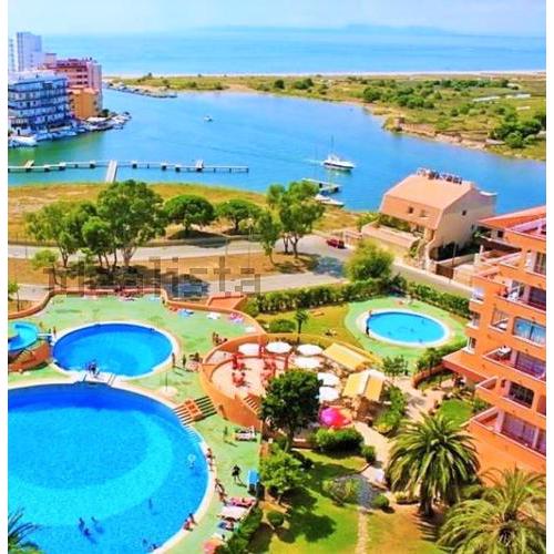 APPT Piscines tennis plage parking