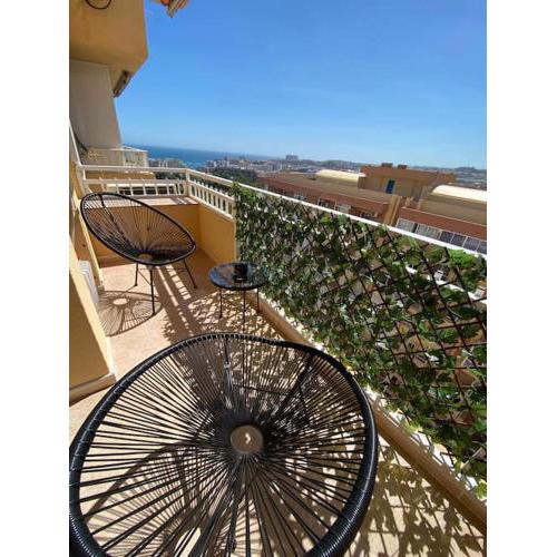 Apt con espectacular vista, piscinas, recep 24 hs