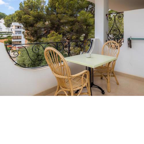 Apto con Terraza 6