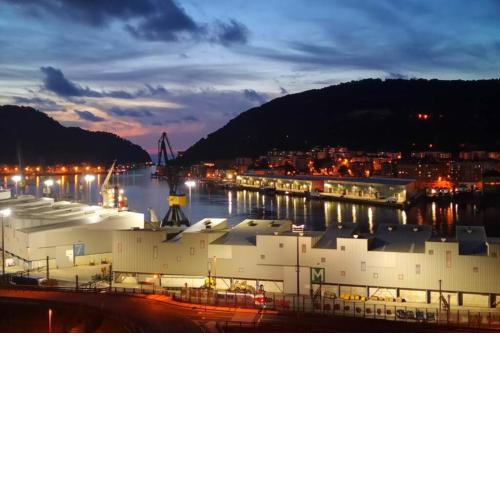 Apto con vistas a BAHÍA DE PASAJES, a 10 min del Festival de Cine de San Sebastián