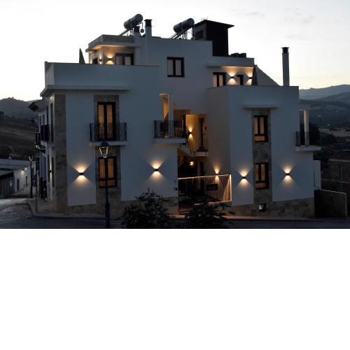 APTOS MILLÁN