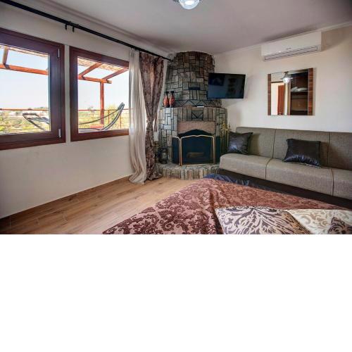 Aqua Luxury Apartment