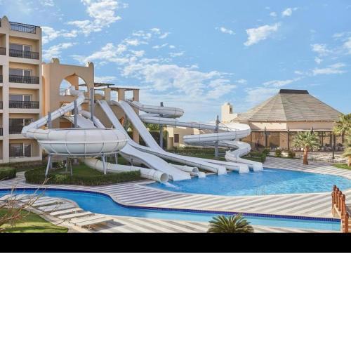 Aqua plu Hilton