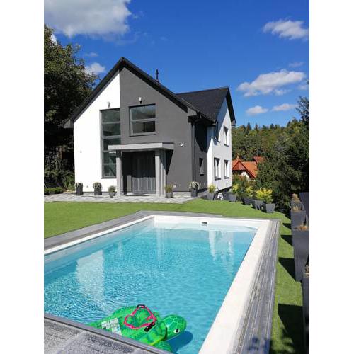 AQUA SOLAR APARTMANHÁZ