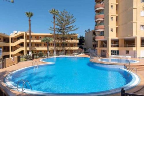 Aqua Vista 1 BR Beach Front Las Vistas