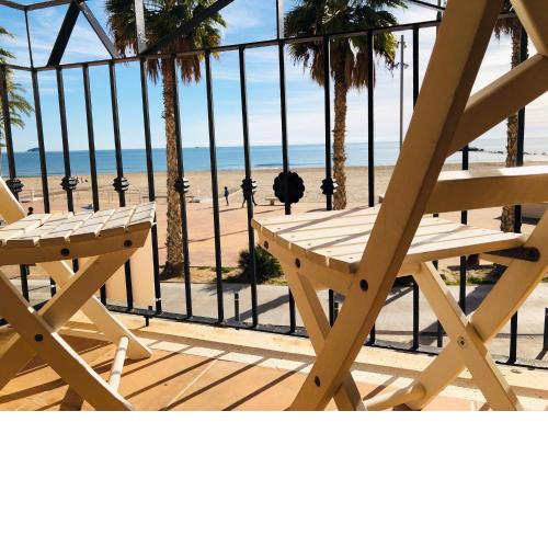 AR27-2 Apartamento en primera línea del mar