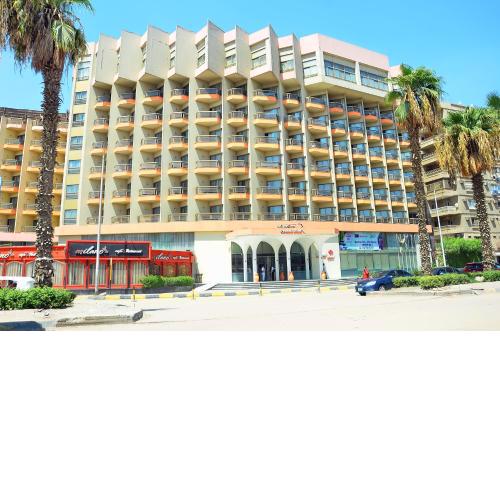 Aracan Pyramids Hotel
