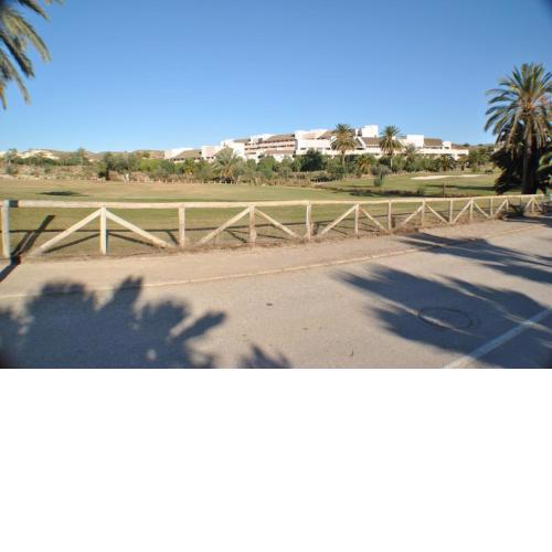 Aralia Golf Resort, Valle del este
