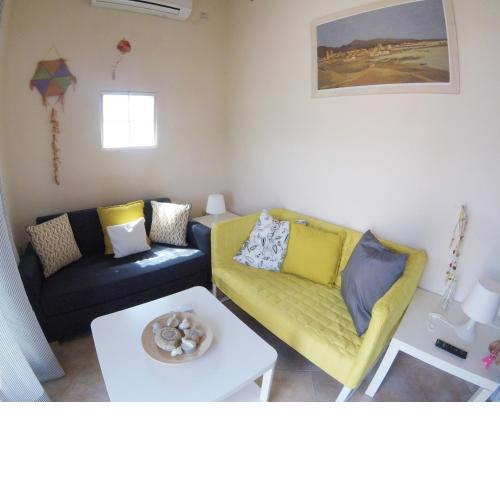 Arapakis Apartment