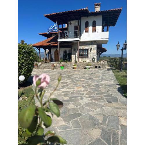 Archontiko Alexandros Luxury Suites
