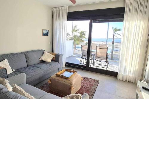 Arenas de Doñana amplio apartamento frente del mar