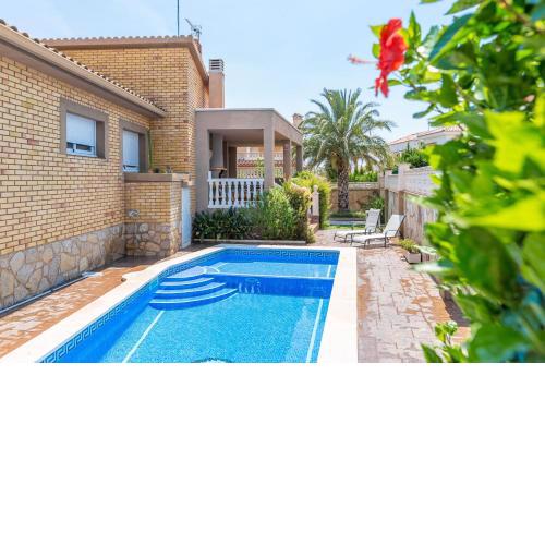 ARENDA Villa Flandes Pino Alto