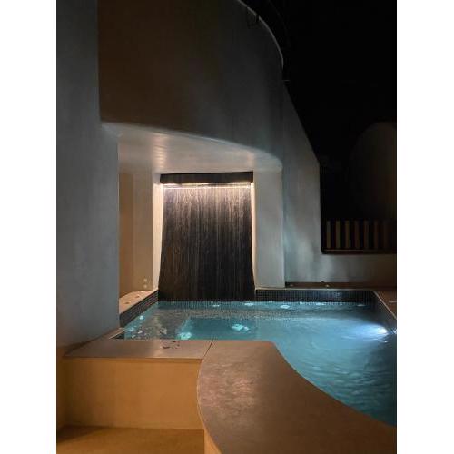 Areos Luxury Suites