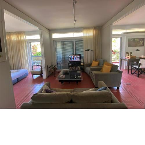 Argyro suite Rafina