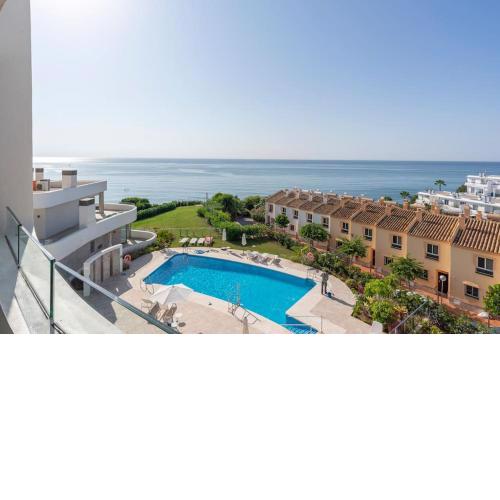 Aria by the Beach Serene Seafront Luxury
