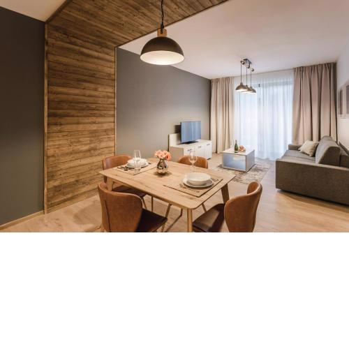 ARIETES MARMONT Apartmány ****