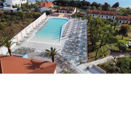 Aristoteles Holiday Hotel And Spa